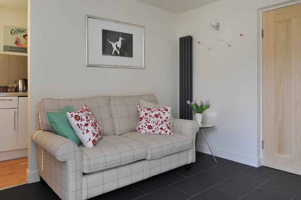 Kensington Court Apartment Bath Luaran gambar