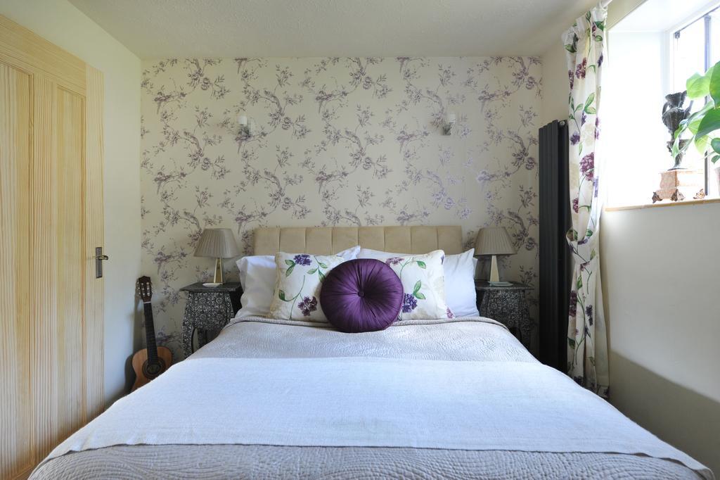 Kensington Court Apartment Bath Luaran gambar